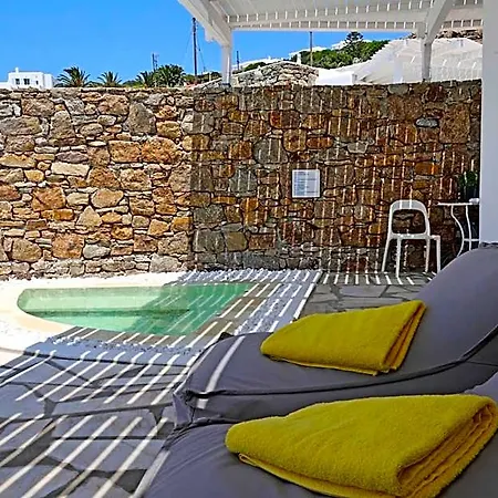 Adikri & Mykonos Town