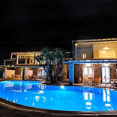Otel Adikri & 4*
